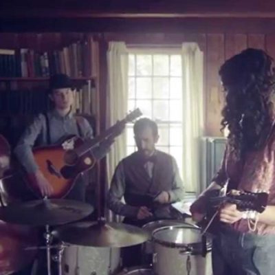 Hillary Reynolds Band – Honey, Come Home (Video)